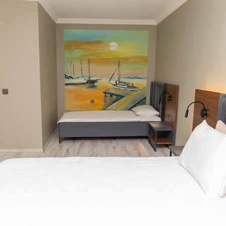 Kayalar Blue Beach Hotel Sazli Exterior photo